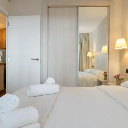 - 111 Appartement